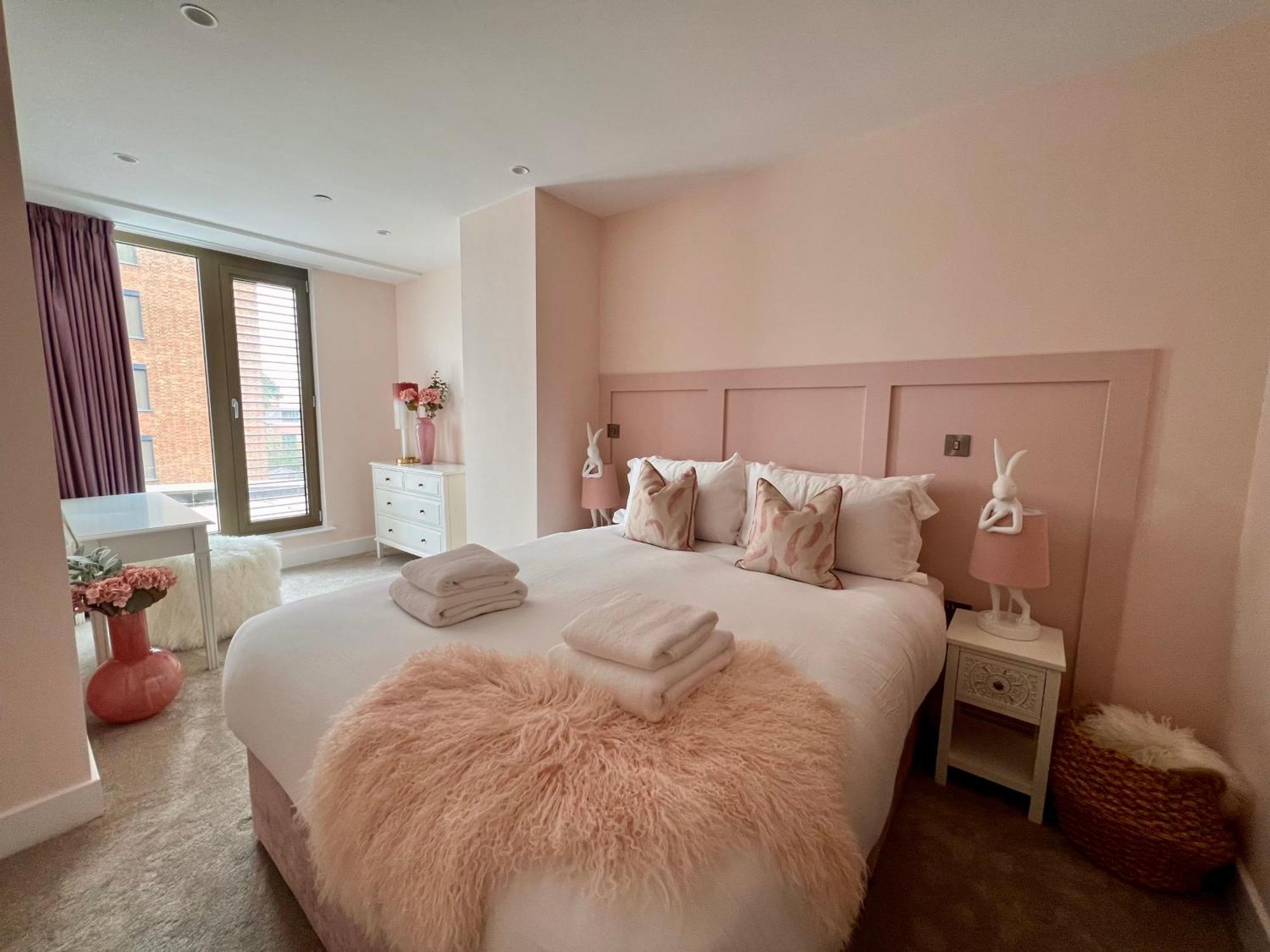 The Pink Palace At Ryedale House Йорк Экстерьер фото